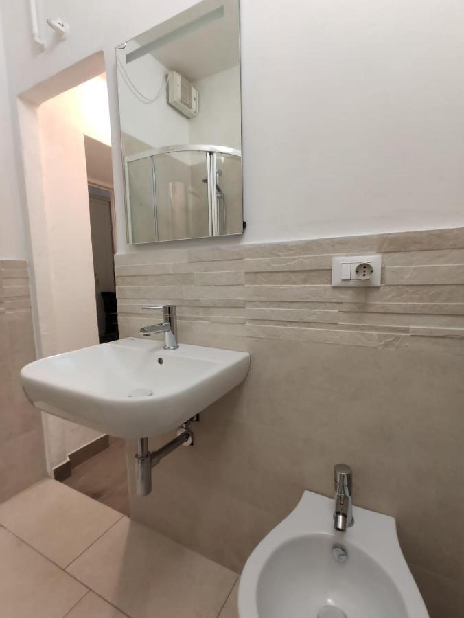 Lc Guest House Пиза Екстериор снимка